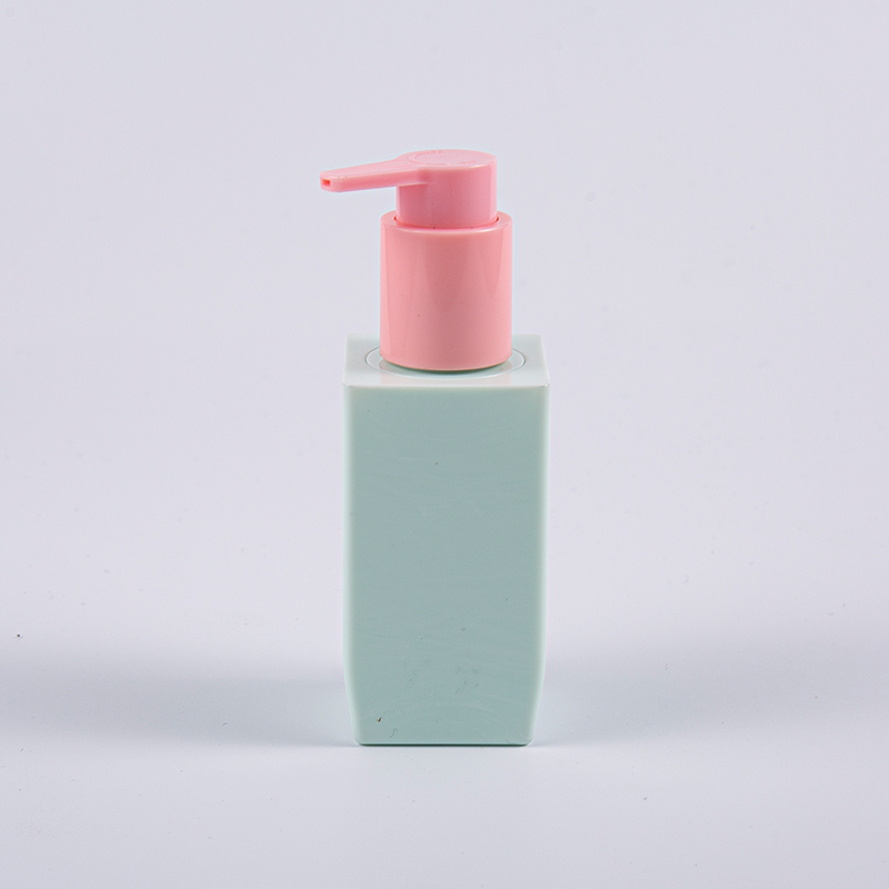 Flerfärgsalternativ Fyrkantig form 50ml PETG tjockvägg lotionflaska med plastpump 