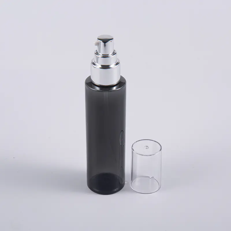 Bärbar behållare designad 120 ml rund rengöringstonerflaska
