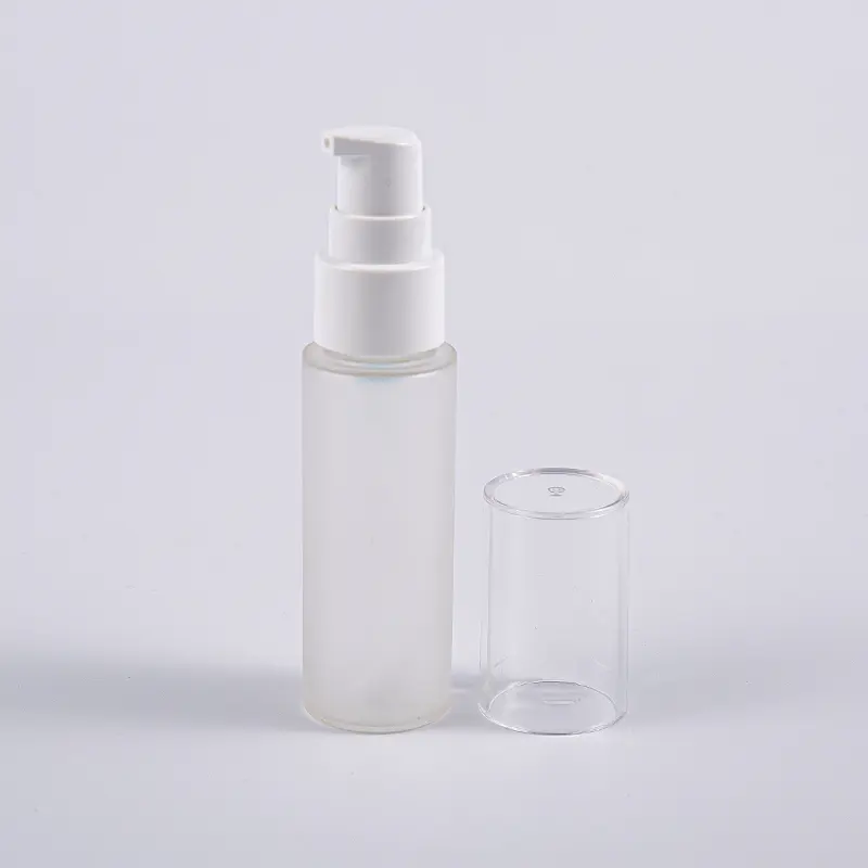 Olika färger Rund form 30ml PETG Lotionflaska med pump Resanvändning Olika färger Rund form 30ml PETG Lotionflaska med pump Resanvändning