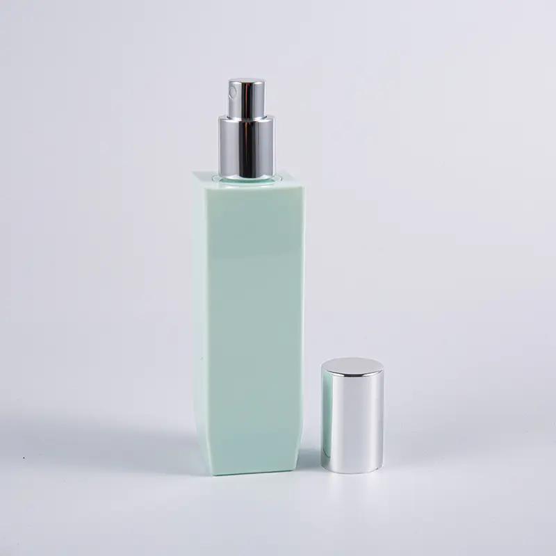 Flerfärgsalternativ fyrkantig form 150 ml PETG tjockvägg lotionflaska med aluminiumpumplock 